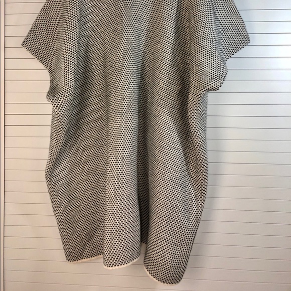 NWT Ann Taylor LOFT Tight Knit Poncho Jacket Sweater Open Front Cardigan OS - Picture 8 of 8